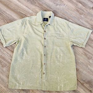 Caribbean Joe 100% Silk Short Sleeve Shirt Medium